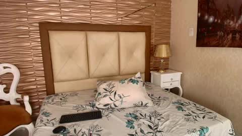 Snapshot of miladiosa chatting on 05/17/26, 12:56 miladiosa online show from 05/17/26, 12:56