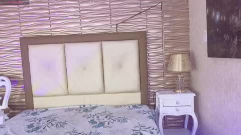 Snapshot of miladiosa chatting on 05/29/26, 12:25 miladiosa online show from 05/29/26, 12:25