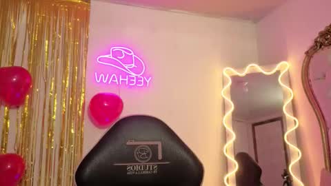 milah_tay online show from 02/17/26, 11:40