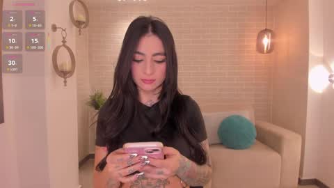 Mila  online show from 05/14/26, 11:39