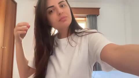 milalifa online show from 05/06/26, 10:42
