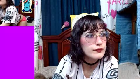 Mila-Lunala online show from 09/12/25, 06:41