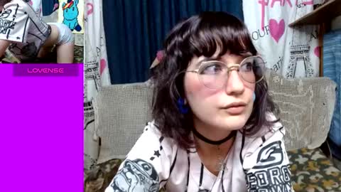 Mila-Lunala online show from 09/17/25, 09:38