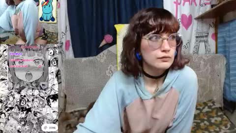 Mila-Lunala online show from 09/26/25, 01:20
