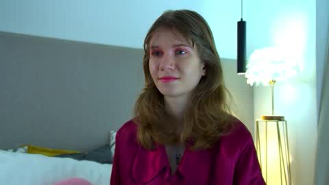 Mila online show from 02/28/26, 06:36