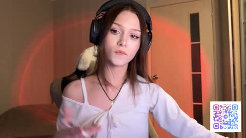 milamiuu online show from 03/06/26, 03:08