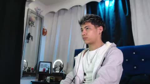 Snapshot of milan_anxel chatting on 07/04/26, 01:23 Milan Anxel online show from 07/04/26, 01:23
