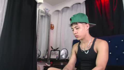Snapshot of milan_anxel chatting on 07/11/26, 01:08 Milan Anxel online show from 07/11/26, 01:08