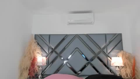 milan_lewiss online show from 10/03/25, 11:51