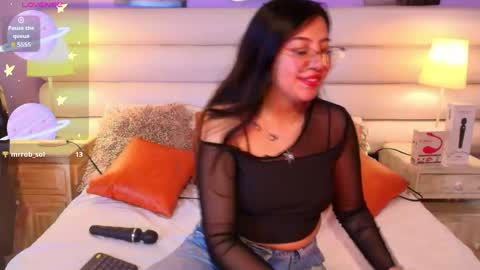 Snapshot of milan_sweetie chatting on 06/06/26, 10:03 milan_sweetie online show from 06/06/26, 10:03