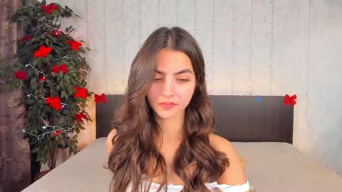 Snapshot of milana_crystal_ chatting on 12/26/24, 11:21 Milana online show from 12/26/24, 11:21