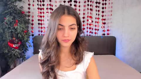 Snapshot of milana_crystal_ chatting on 02/14/25, 08:21 Milana online show from 02/14/25, 08:21