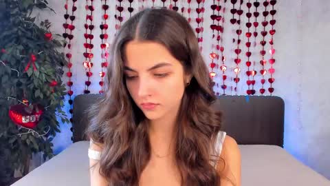 Snapshot of milana_crystal_ chatting on 02/19/25, 08:12 Milana online show from 02/19/25, 08:12