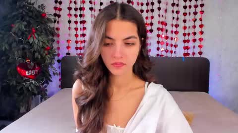 Snapshot of milana_crystal_ chatting on 02/20/25, 08:17 Milana online show from 02/20/25, 08:17