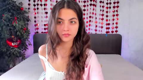 Snapshot of milana_crystal_ chatting on 02/21/25, 08:18 Milana online show from 02/21/25, 08:18
