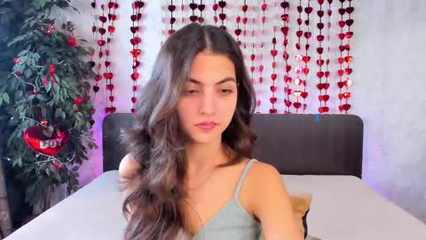 Snapshot of milana_crystal_ chatting on 02/22/25, 08:29 Milana online show from 02/22/25, 08:29