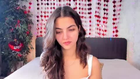 Snapshot of milana_crystal_ chatting on 02/25/25, 08:25 Milana online show from 02/25/25, 08:25