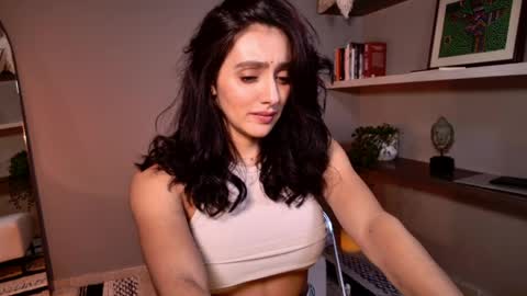 Snapshot of milana_desire chatting on 05/02/26, 12:04 milana online show from 05/02/26, 12:04