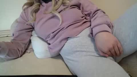 Milana online show from 01/19/26, 08:51