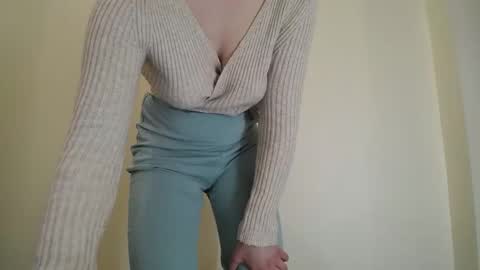 Snapshot of milana_neww chatting on 04/07/26, 10:48 Milana online show from 04/07/26, 10:48