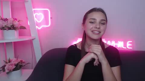 milanaangelas online show from 02/01/25, 05:58