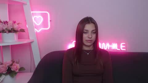 milanaangelas online show from 02/07/25, 05:52