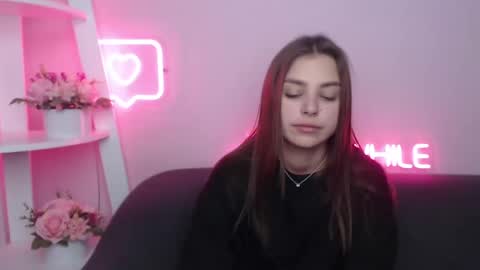 milanaangelas online show from 02/22/25, 10:51