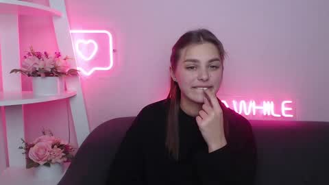 milanaangelas online show from 02/22/25, 02:30