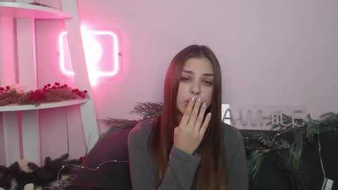 milanaangelas online show from 01/13/26, 08:47