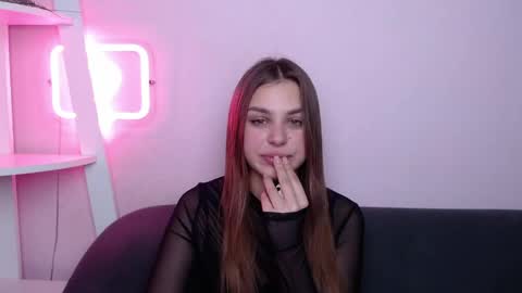milanaangelas online show from 04/04/26, 04:37