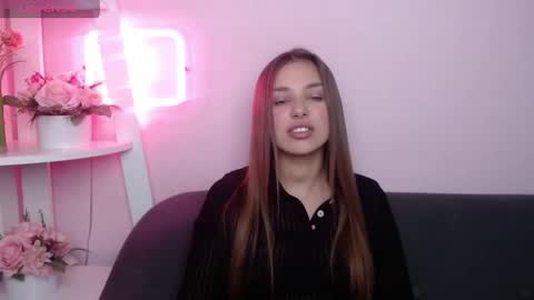 milanaangelas online show from 06/01/26, 04:47