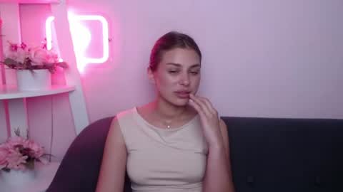 Snapshot of milanaangelas chatting on 06/29/26, 10:15 milanaangelas online show from 06/29/26, 10:15