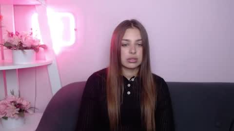 Snapshot of milanaangelas chatting on 07/09/26, 05:00 milanaangelas online show from 07/09/26, 05:00