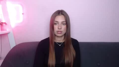 Snapshot of milanaangelas chatting on 07/12/26, 04:47 milanaangelas online show from 07/12/26, 04:47