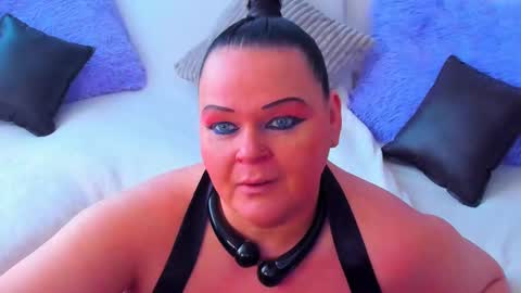 Snapshot of milanabiegert chatting on 03/02/25, 08:59 Lana online show from 03/02/25, 08:59