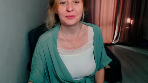 Milena online show from 05/22/26, 04:30