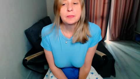 Milena online show from 06/03/26, 06:16