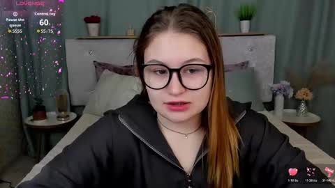 milanaxhoney online show from 03/05/26, 01:01