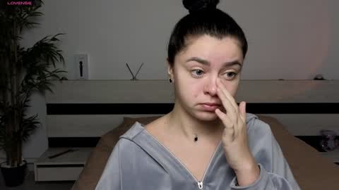 Mila online show from 01/15/25, 06:12