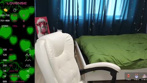 Mila online show from 02/20/25, 10:16