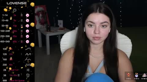 Mila online show from 02/23/25, 03:40