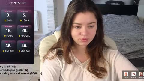 Mila online show from 02/26/26, 12:04