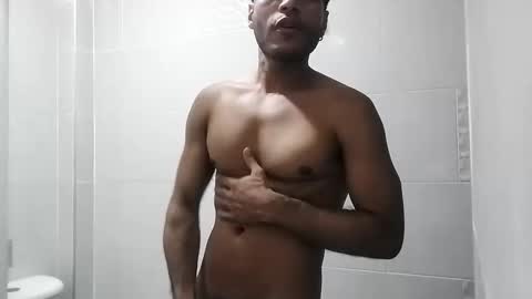 milano1130 online show from 01/28/25, 05:54