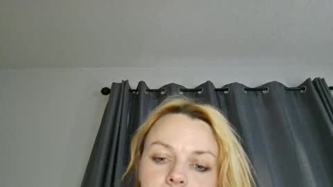 Wetbby00 online show from 01/08/26, 10:12