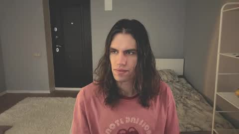 Mila online show from 04/19/26, 11:20