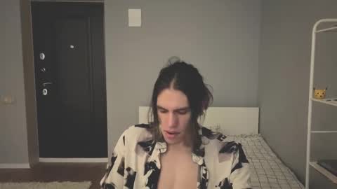 Snapshot of milaslovv chatting on 05/02/26, 11:26 Mila online show from 05/02/26, 11:26