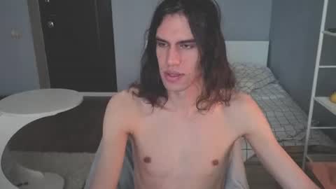 Snapshot of milaslovv chatting on 07/06/26, 06:21 Mila online show from 07/06/26, 06:21