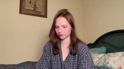 Snapshot of milav_ chatting on 07/25/26, 02:47 Lana online show from 07/25/26, 02:47