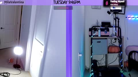 Snapshot of milavalentinax chatting on 01/08/25, 02:46 Mila Valentina online show from 01/08/25, 02:46