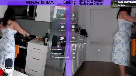 Snapshot of milavalentinax chatting on 01/13/25, 05:01 Mila Valentina online show from 01/13/25, 05:01